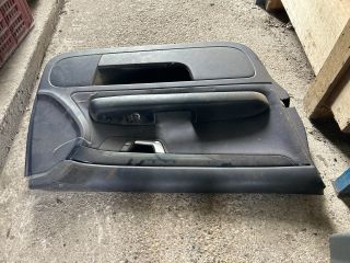 bontott AUDI A4 B6 Bal első Ajtó Kárpit
