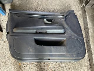 bontott AUDI A4 B6 Bal első Ajtó Kárpit