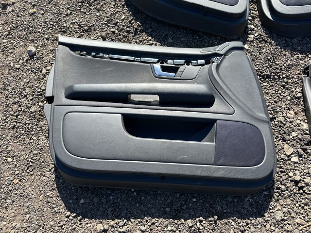 bontott AUDI A4 B6 Bal első Ajtó Kárpit