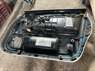 bontott AUDI A4 B6 Bal első Ajtó Kárpit