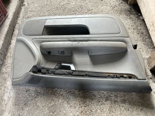 bontott AUDI A4 B6 Bal első Ajtó Kárpit