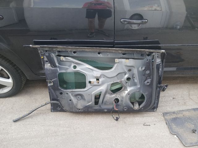 bontott AUDI A4 B6 Bal első Ajtó (Üres lemez)