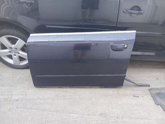 bontott AUDI A4 B6 Bal első Ajtó (Üres lemez)