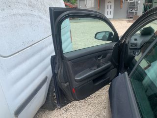 bontott AUDI A4 B6 Bal első Ajtó (Üres lemez)
