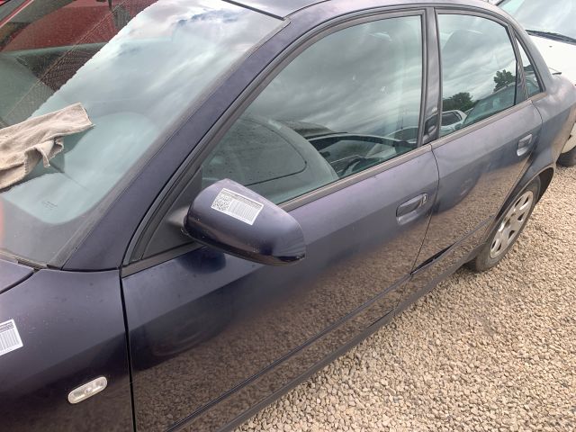 bontott AUDI A4 B6 Bal első Ajtó (Üres lemez)