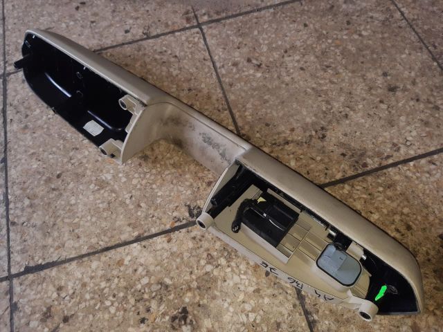 bontott AUDI A4 B6 Bal első Ajtóbehúzó