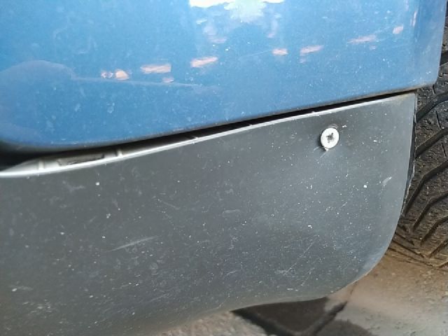 bontott AUDI A4 B6 Bal első Ajtóhatároló