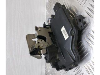 bontott AUDI A4 B6 Bal első Ajtózár