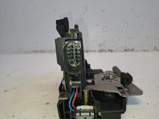 bontott AUDI A4 B6 Bal első Ajtózár