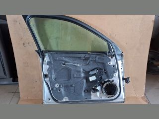 bontott AUDI A4 B6 Bal első Ajtózár