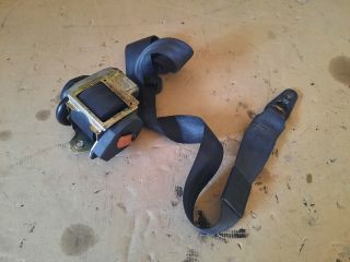 bontott AUDI A4 B6 Bal első Biztonsági Öv