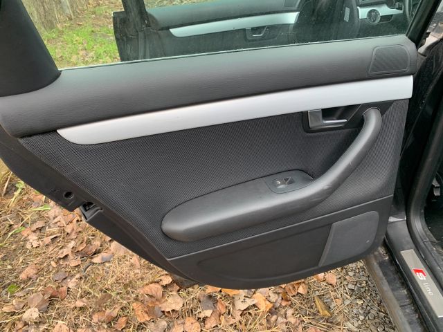 bontott AUDI A4 B6 Bal első Biztonsági Öv