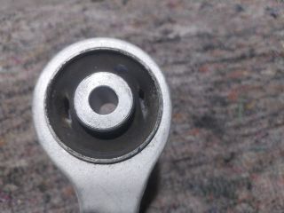 bontott AUDI A4 B6 Bal első Felső Lengőkar