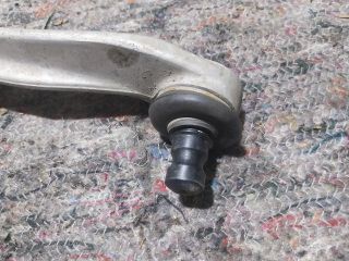 bontott AUDI A4 B6 Bal első Felső Lengőkar