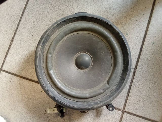 bontott AUDI A4 B6 Bal első Hangszóró