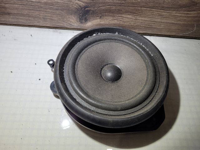 bontott AUDI A4 B6 Bal első Hangszóró