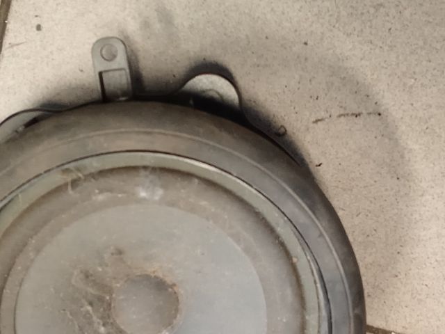 bontott AUDI A4 B6 Bal első Hangszóró