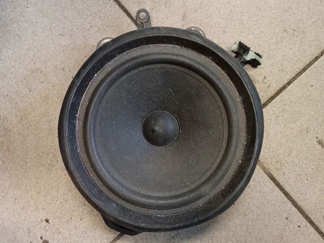 bontott AUDI A4 B6 Bal első Hangszóró