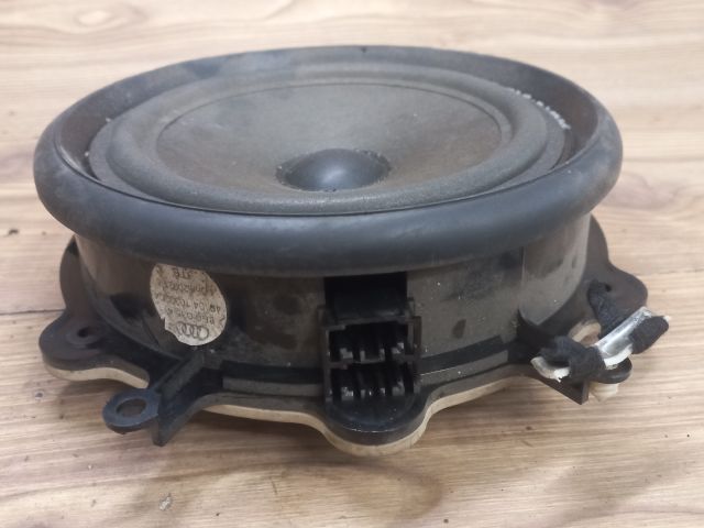 bontott AUDI A4 B6 Bal első Hangszóró