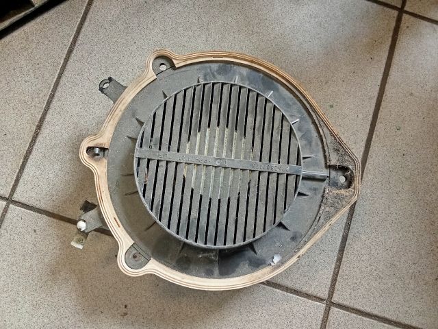 bontott AUDI A4 B6 Bal első Hangszóró