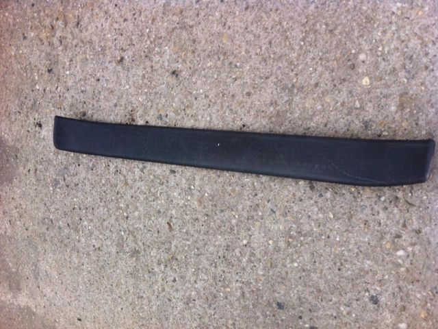 bontott AUDI A4 B6 Bal első Küszöb Díszléc