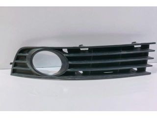 bontott AUDI A4 B6 Bal első Lökhárító Vakborítás