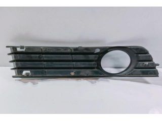 bontott AUDI A4 B6 Bal első Lökhárító Vakborítás