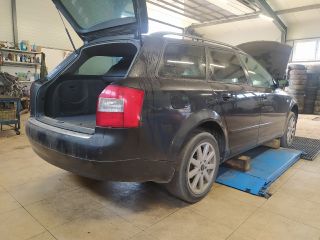 bontott AUDI A4 B6 Bal első Sárvédő Irányjelző