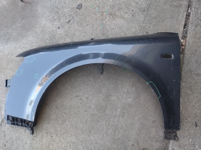 bontott AUDI A4 B6 Bal első Sárvédő