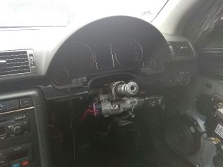 bontott AUDI A4 B6 Bal első Torony