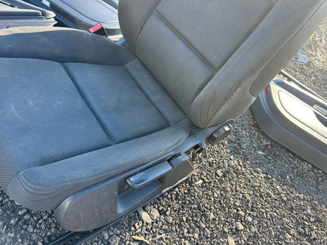 bontott AUDI A4 B6 Bal első Ülés