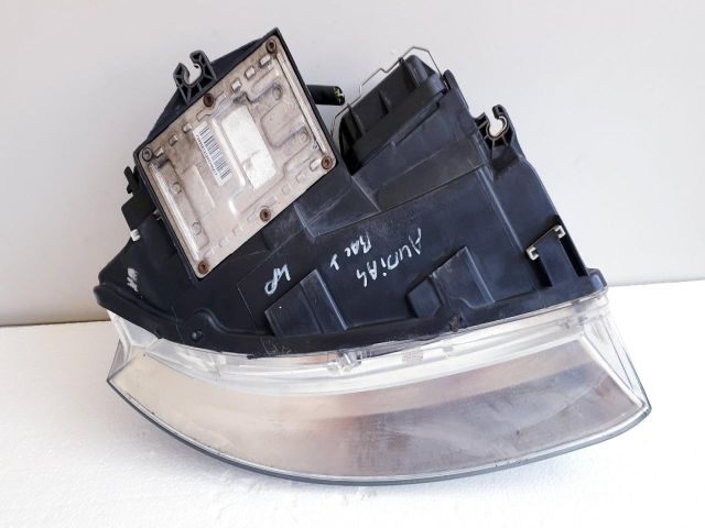 bontott AUDI A4 B6 Bal Fényszóró