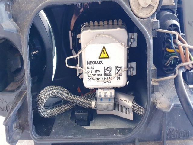 bontott AUDI A4 B6 Bal Fényszóró