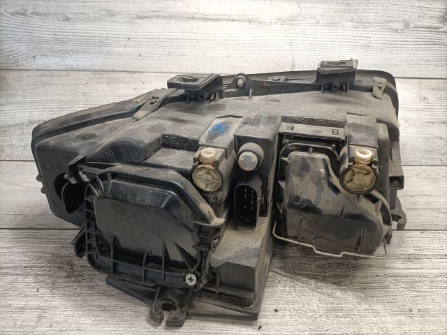 bontott AUDI A4 B6 Bal Fényszóró