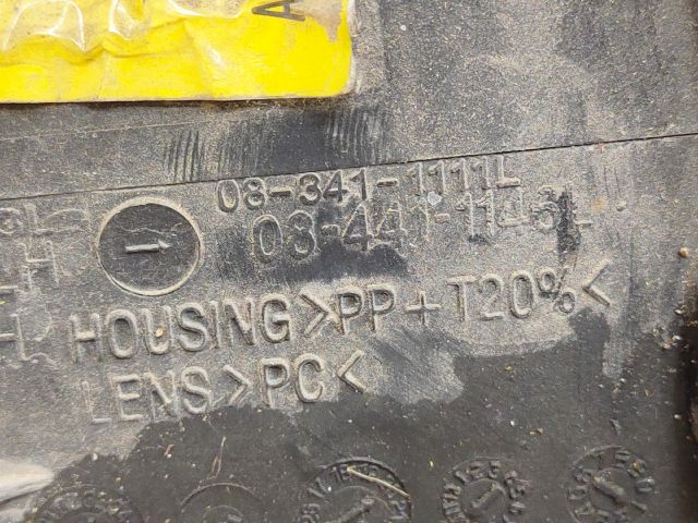 bontott AUDI A4 B6 Bal Fényszóró