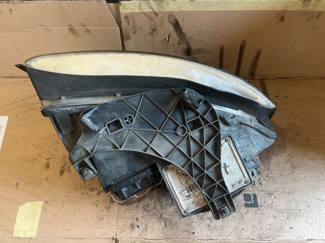 bontott AUDI A4 B6 Bal Fényszóró