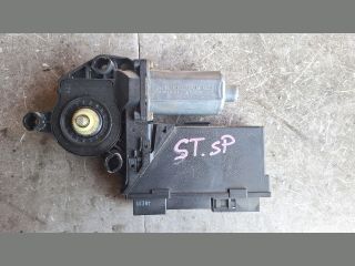 bontott AUDI A4 B6 Bal hátsó Ablakemelő Motor