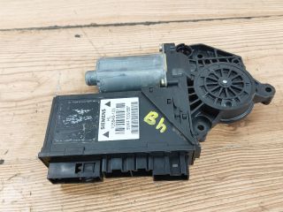 bontott AUDI A4 B6 Bal hátsó Ablakemelő Motor