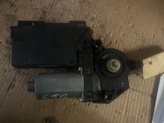 bontott AUDI A4 B6 Bal hátsó Ablakemelő Motor