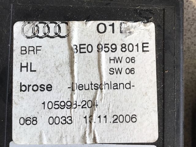 bontott AUDI A4 B6 Bal hátsó Ablakemelő Motor