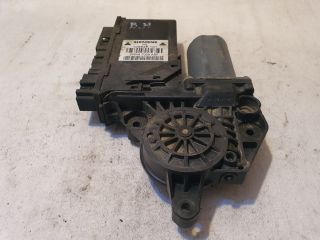 bontott AUDI A4 B6 Bal hátsó Ablakemelő Motor