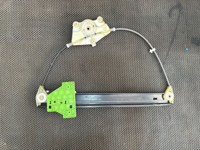 bontott AUDI A4 B6 Bal hátsó Ablakemelő Szerkezet (Elektromos)