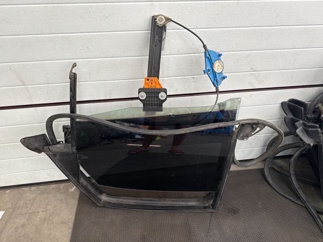 bontott AUDI A4 B6 Bal hátsó Ablakemelő Szerkezet (Elektromos)