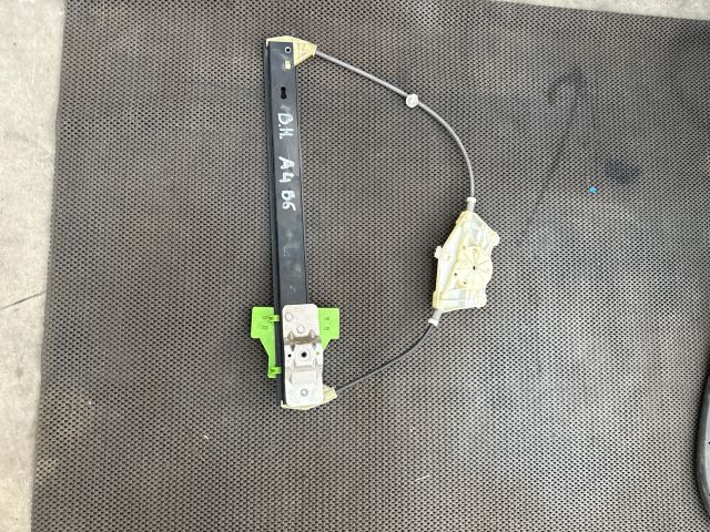 bontott AUDI A4 B6 Bal hátsó Ablakemelő Szerkezet (Elektromos)