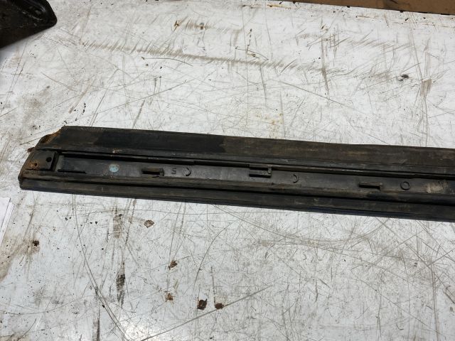 bontott AUDI A4 B6 Bal hátsó Ajtó Díszléc