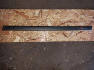 bontott AUDI A4 B6 Bal hátsó Ajtó Díszléc