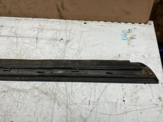 bontott AUDI A4 B6 Bal hátsó Ajtó Díszléc