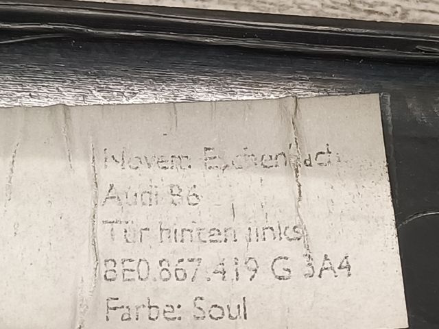 bontott AUDI A4 B6 Bal hátsó Ajtó Kárpit Díszléc