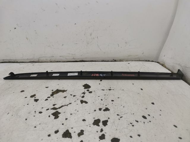 bontott AUDI A4 B6 Bal hátsó Ajtó Kárpit Díszléc