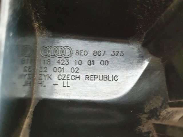 bontott AUDI A4 B6 Bal hátsó Ajtó Kárpit Könyöklő